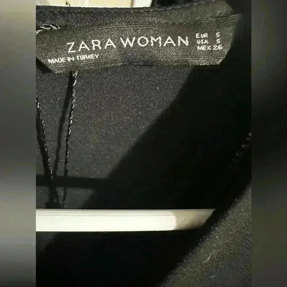 Zara Black Fitted Puff Sleeves Slit In Front Zip Back Dress Size Small 11/4 - Picture 5 of 6